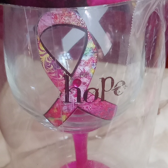 Breast Cancer Awareness Wine Glass - Picture 6 of 6